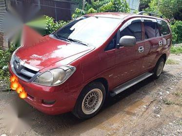 Selling Red Toyota Innova in Manila-3