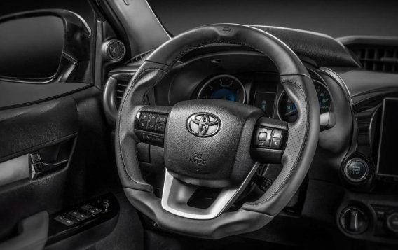 Black Toyota Hilux for sale in Taguig-5