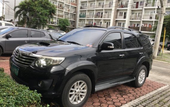 Sell Black Toyota Fortuner in Parañaque-3