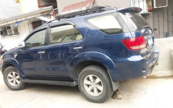 Selling Blue Toyota Fortuner in Manila