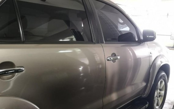 Sell 2006 Brown Toyota Fortuner G Auto in Manila-3