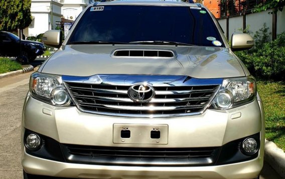 Silver Toyota Fortuner for sale in Parañaque City-2