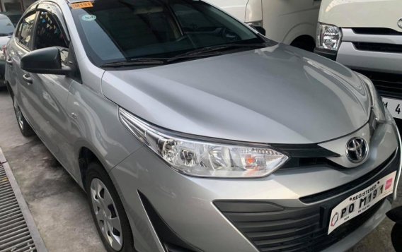 Selling Silver Toyota Vios 2019 in Manila-1