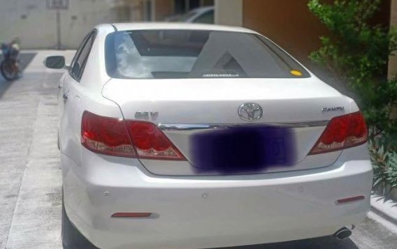 White Toyota Camry for sale in Quezon City-1