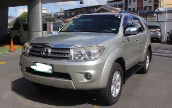 Silver Toyota Fortuner for sale in Parañaque City