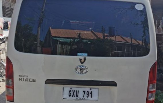 White Toyota Hiace for sale in Cebu City-1