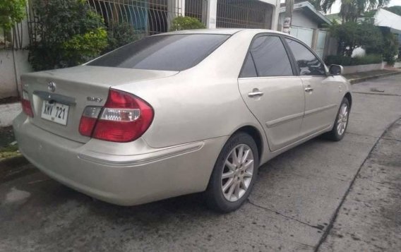 Silver Toyota Camry 2004 for sale in Manila-1