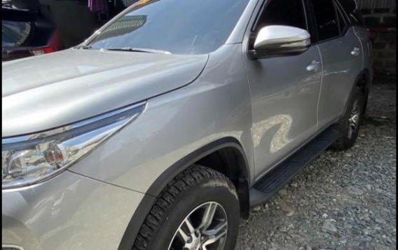 Selling Grey Toyota Fortuner  4x2 G Auto 2019 in Manila-2