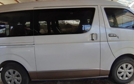 Selling White Toyota Hiace in Orion-2