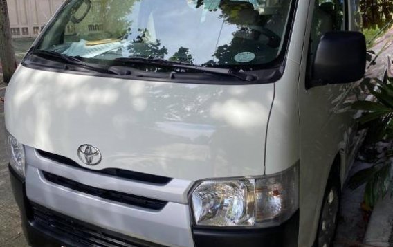 White Toyota Hiace Manual 2019 for sale in Quezon City-4
