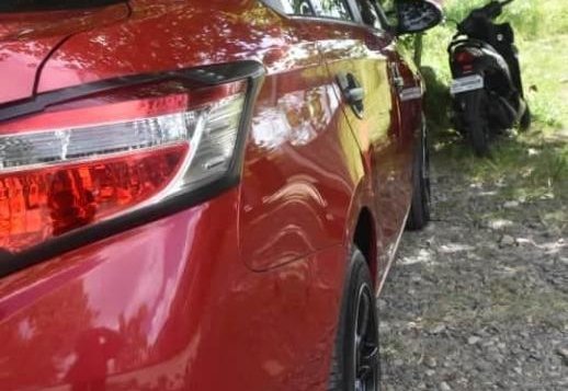 Sell Red 2015 Toyota Vios in Santiago-1