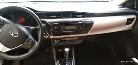 Sell Silver 2016 Toyota Corolla Altis in Manila-7