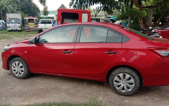 Red Toyota Vios 2016 for sale in Cebu City-3