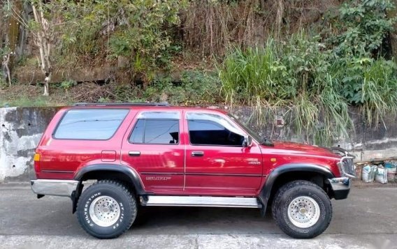 Selling Red Toyota Hilux 2009 in Cainta