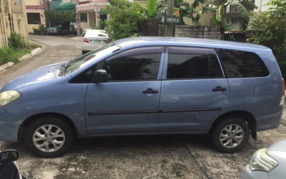 Blue Toyota Innova for sale in Quezon-1