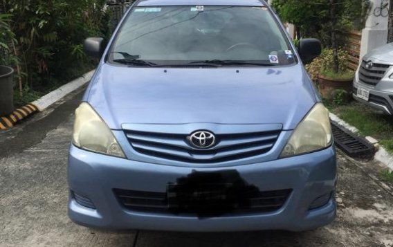 Blue Toyota Innova for sale in Quezon-2