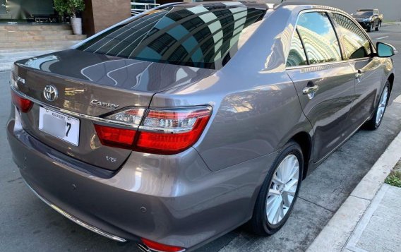 Grey Toyota Camry 2016 for sale in Manila-2