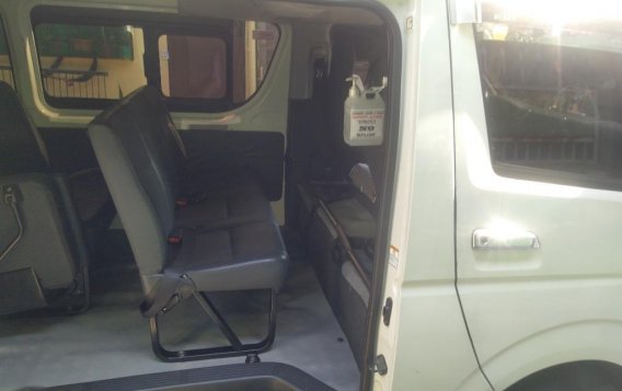 White Toyota Hiace 2015 for sale in Caloocan-3