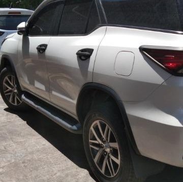 Pearl White Toyota Fortuner 2016 for sale in Valenzuela-7