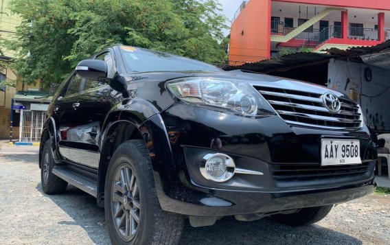 Sell Black 2015 Toyota Fortuner in Mandaluyong-1