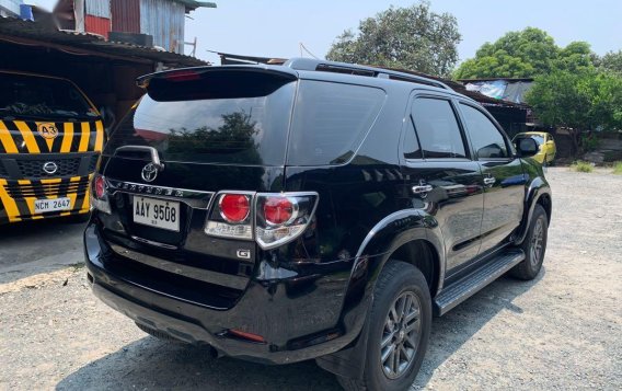 Sell Black 2015 Toyota Fortuner in Mandaluyong-9