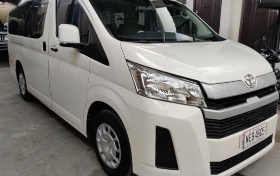 Selling White Toyota Hiace 2020 in Quezon City