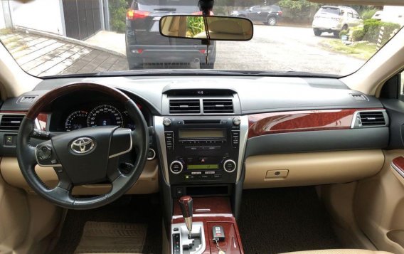 Sell Black 2015 Toyota Camry in Quezon City-2