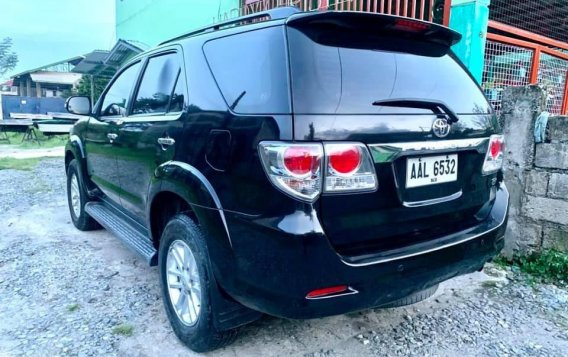 Sell Black 2014 Toyota Fortuner in Manila