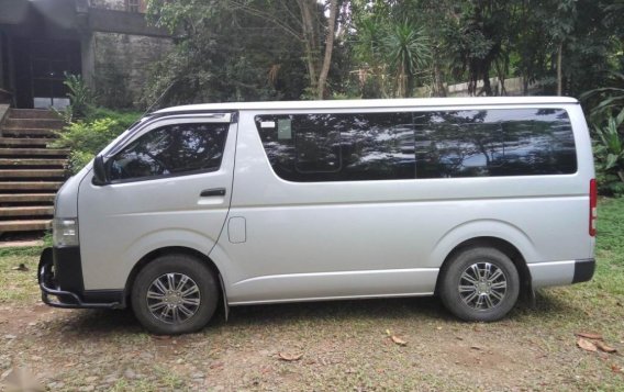 White Toyota Hiace for sale in Manila-1