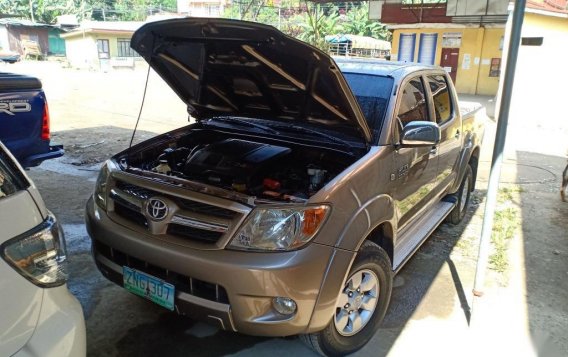 Selling Silver Toyota Hilux in Baguio-8