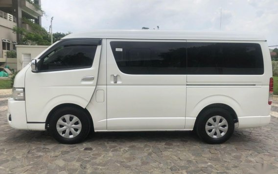 Selling WhiteToyota Hiace Super Grandia in Manila-4