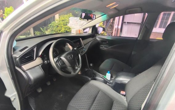 Selling Grey Toyota Innova 2017 in Laguna-7