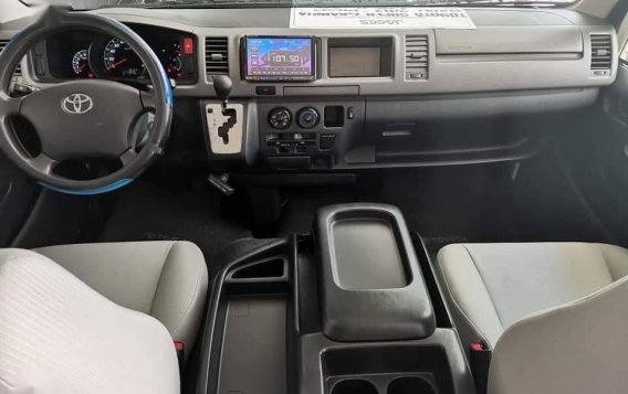 Sell White Toyota Hiace Super Grandia 2012 in Las Piñas-7