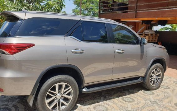 Silver Toyota Fortuner for sale in Manila-3