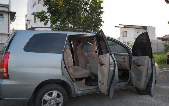 Silver Toyota Innova 2007 for sale in Pulilan-4