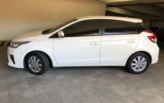 White Toyota Yaris 2017 for sale in Manila-1