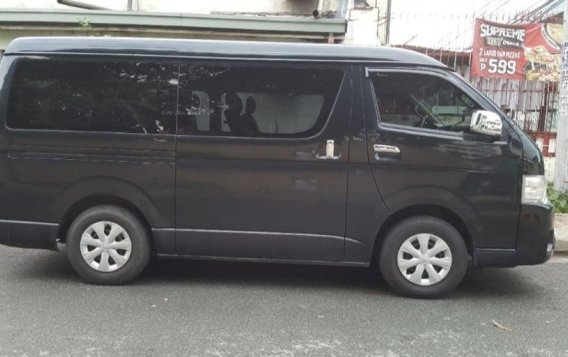 Sell Black 2018 Toyota Hiace Super Grandia in Quezon City-5