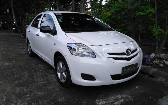Sell White Toyota Vios in Biñan