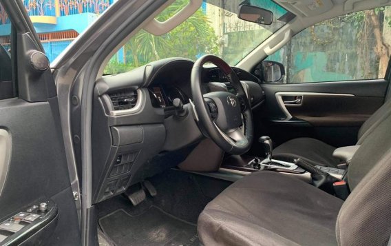 Black Toyota Fortuner 2018 for sale in Las Piñas-5