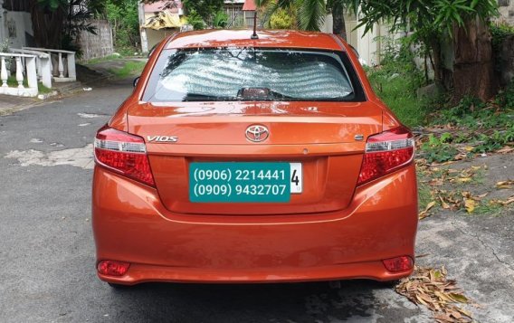 Selling Orange Toyota Vios in Parañaque-8
