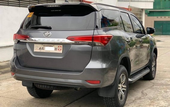 Black Toyota Fortuner 2018 for sale in Las Piñas-4