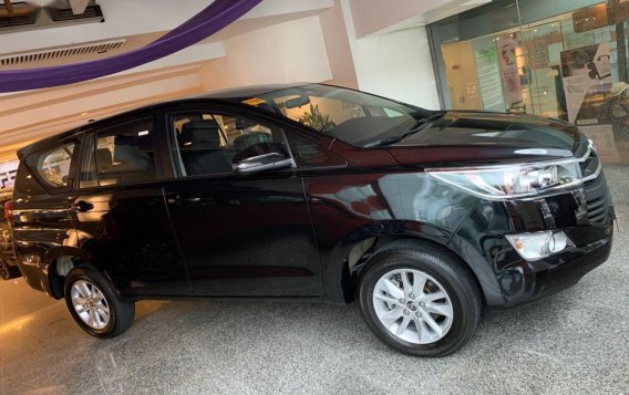 Black Toyota Innova 2020 for sale in Toyota Otis-1