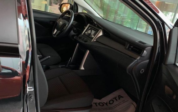 Black Toyota Innova 2020 for sale in Toyota Otis-3
