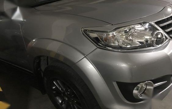 Selling Silver Toyota Fortuner 2015 in Manila-1