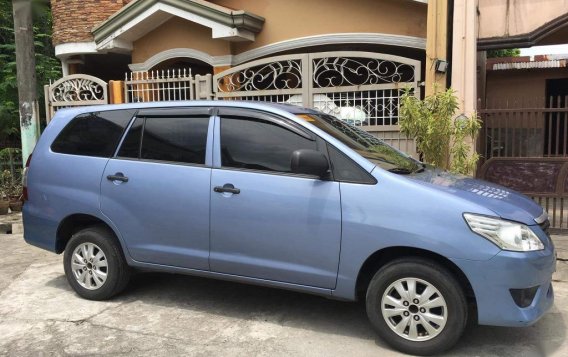 Blue Toyota Innova 2013 for sale in Cainta-7