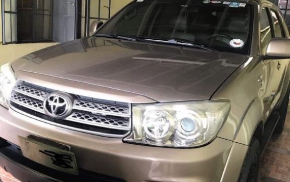 Silver Toyota Fortuner for sale in Muntinlupa
