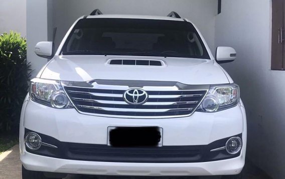 Pearl White Toyota Fortuner for sale in Manila