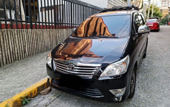 Black Toyota Innova for sale in Manila-2