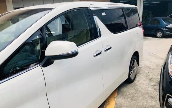White Toyota Alphard for sale in Manila-5