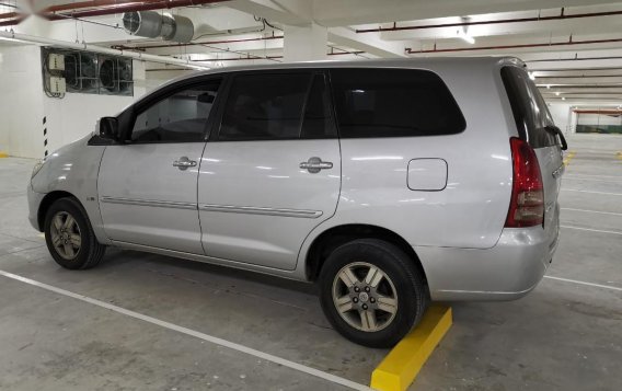 Pearl White Toyota Innova for sale in Manila